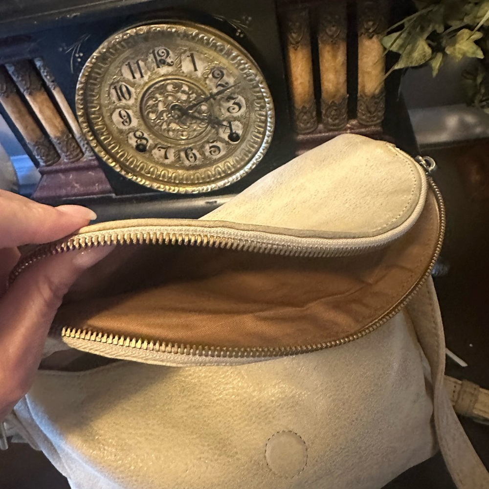 HOBO Cream Crossbody Bag - Picture 6 of 11